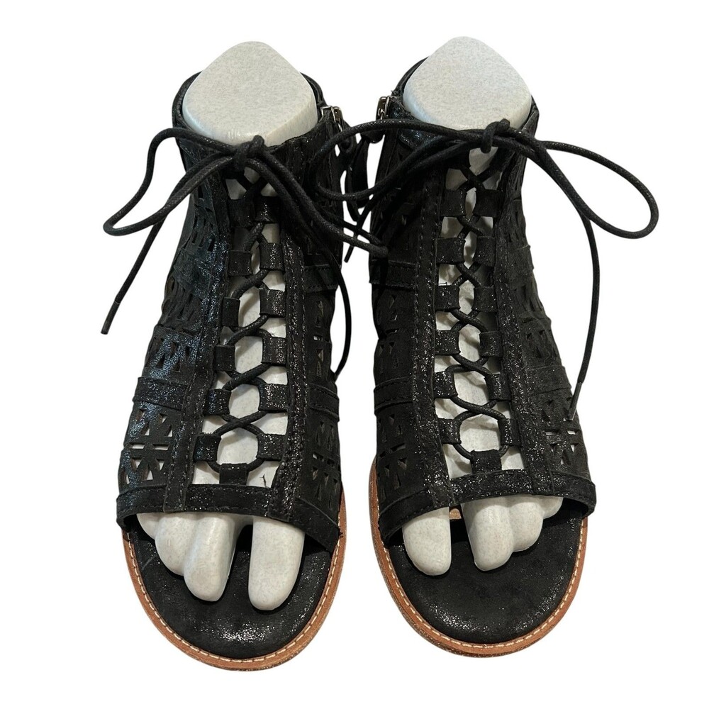 Sofft Black Shimmer Nubuck Lace-Up Cut-Out Gladiator Sandals w Zipper  Size 7.5